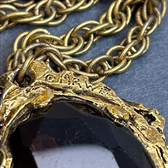 Mr We Vintage Gold and Topaz Pendant Necklace - Picture 8 of 8